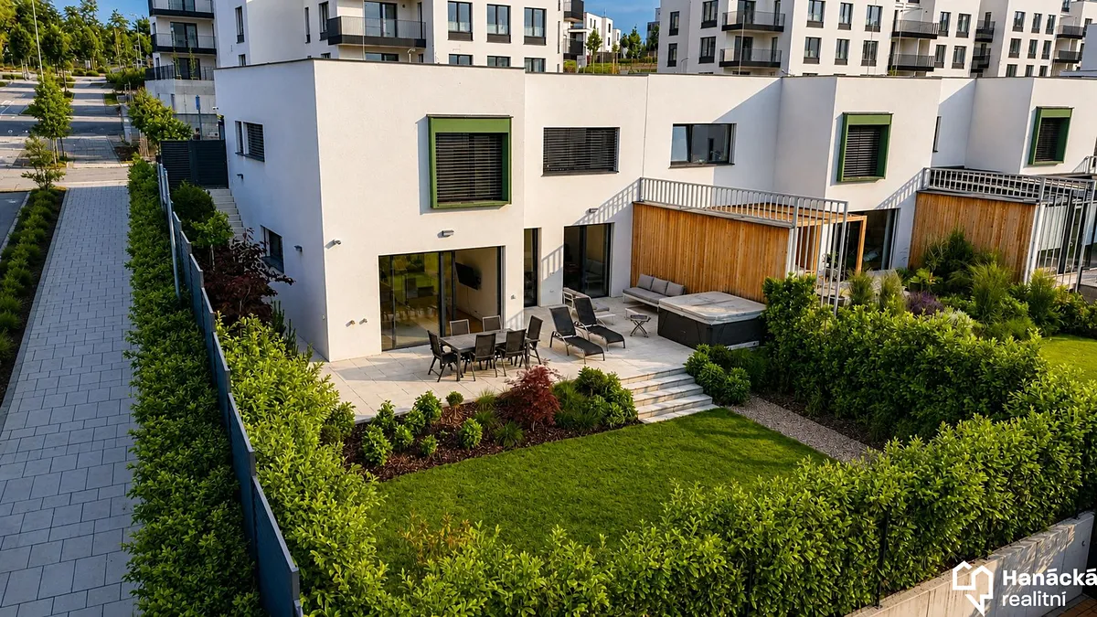 Prodej rodinného domu 200 m², pozemek 397 m²
